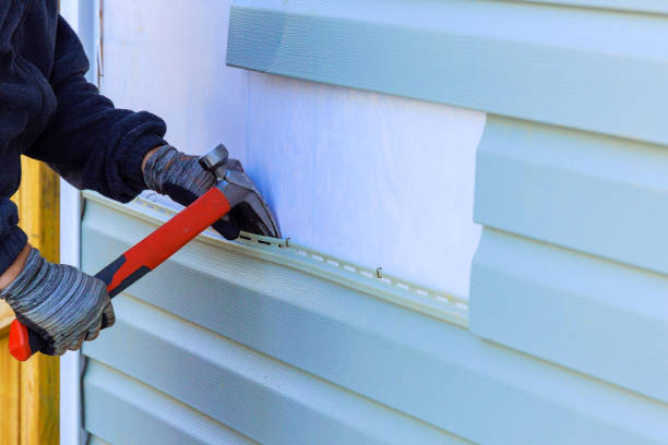 Trusted Emergency Siding Repair service in Lowell, IN - Creative Siding